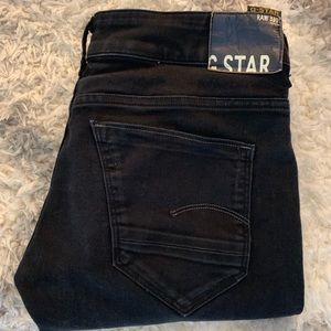 Black G-Star Raw • 3301 Jeans